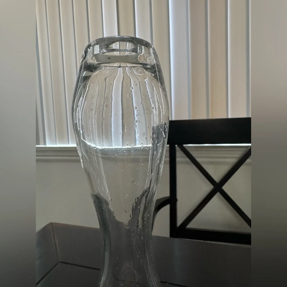 Bubble glass bud vase - Picture 3 of 7